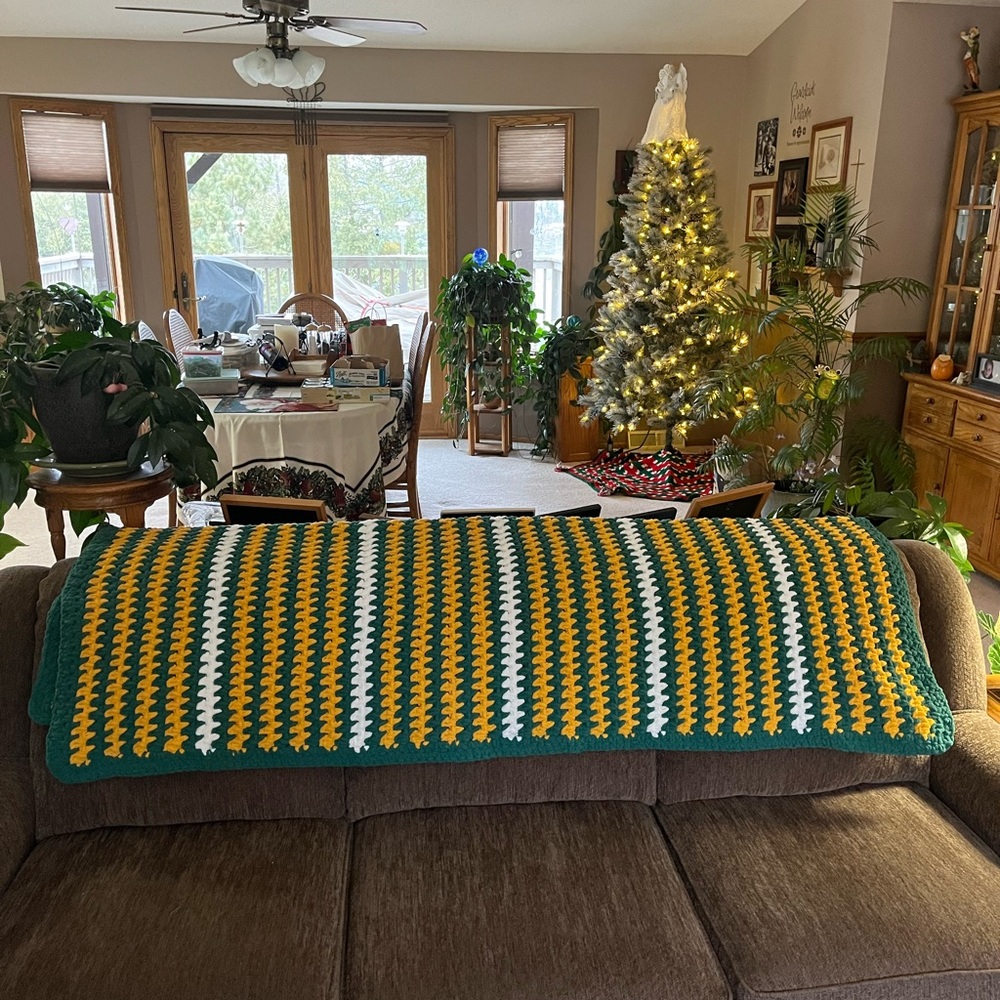 🔥New Handmade Crochet Green Bay Packers Afghan🏈🏈🏈